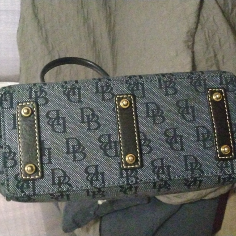 Denim Navy Dooney & Bourke Shoulder Bag Pre-owned - Picture 2 of 5